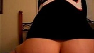 Girlfriend with nice ass rides on cock - porn video