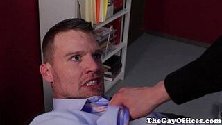 Travis Irons fucked by boss in office - porn video