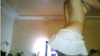 Tiny blonde teen dance on webcam - porn video