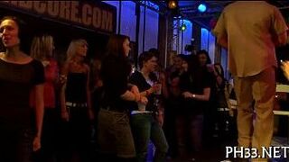 Waiter fucking one giving a kiss other - porn video