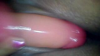 MY WOMAN PLAYING WITH HER COMFORTER - porn video